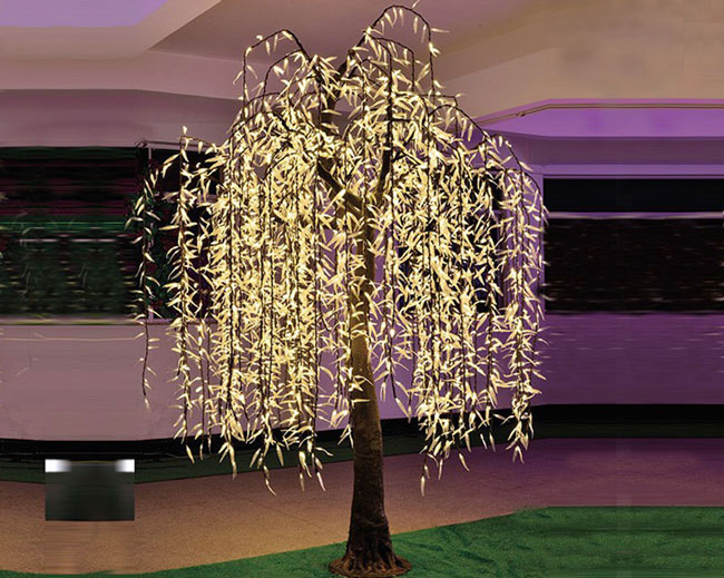 Warm White Outdoor Weeping Willow Christmas Trees | YanDecor